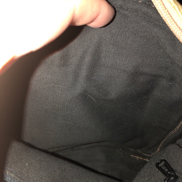 Sam Sam Genuine Leather Painted Cross Body Handbag (JJ) - Picture 8 of 12